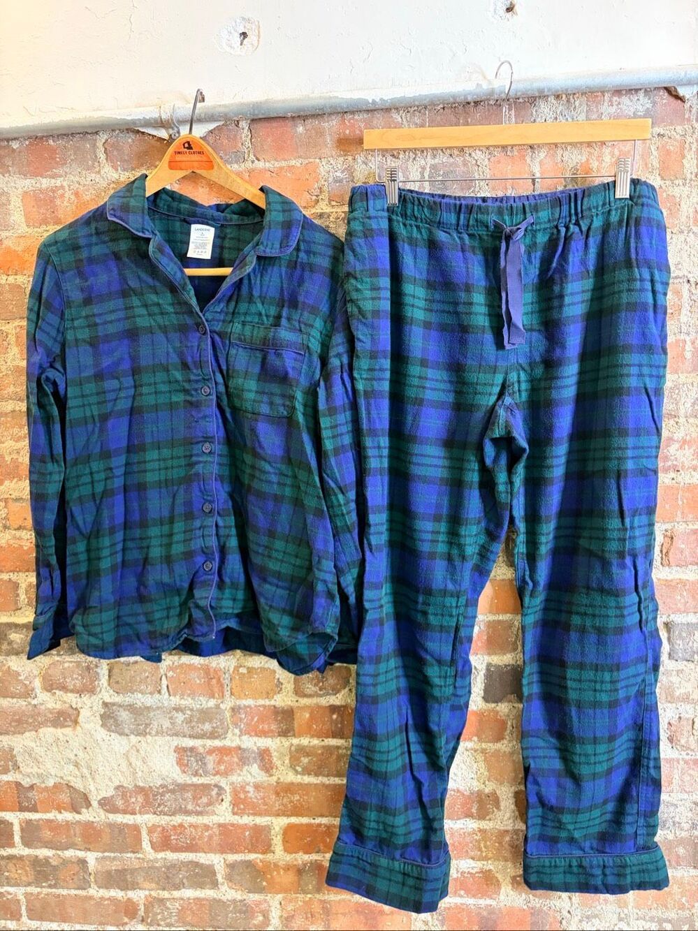Lands’ End • Blue/Green Plaid Flannel Button-down Long Sleeve Pajama Set • Ladie